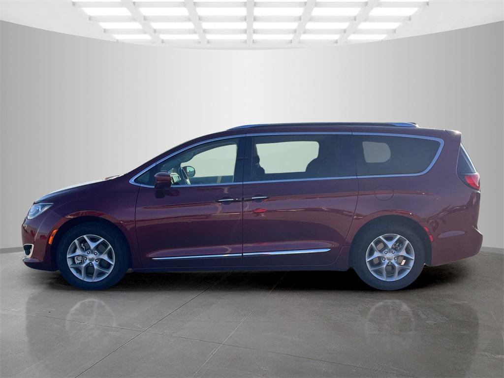 used 2019 Chrysler Pacifica car, priced at $18,425