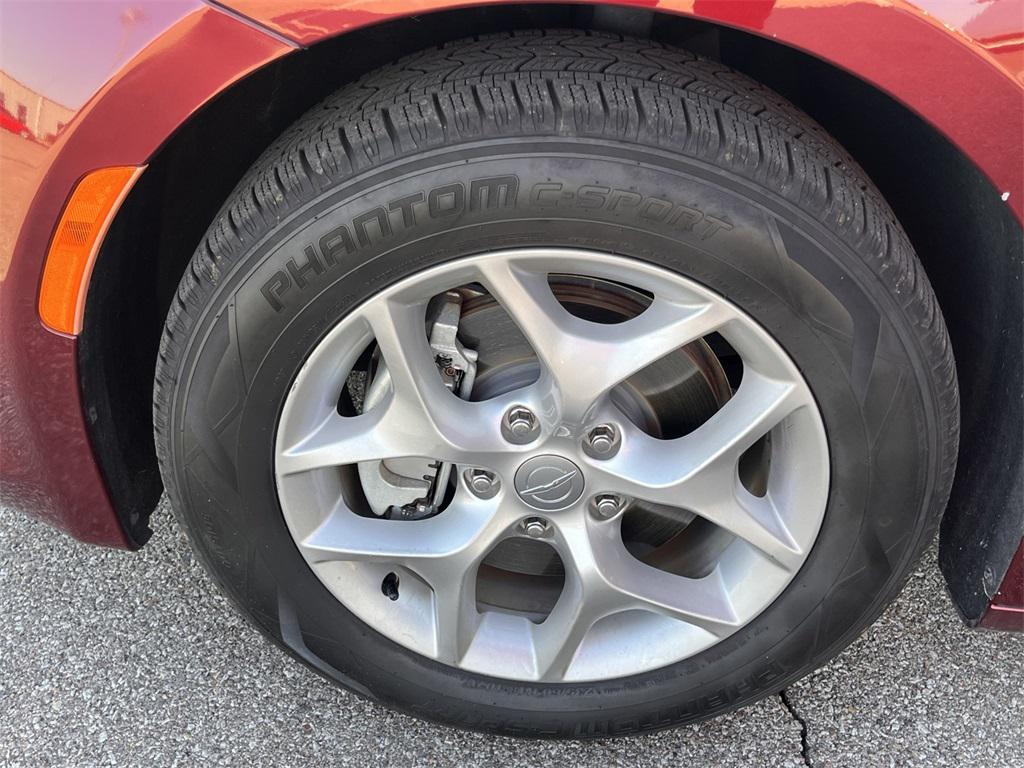 used 2019 Chrysler Pacifica car, priced at $18,425