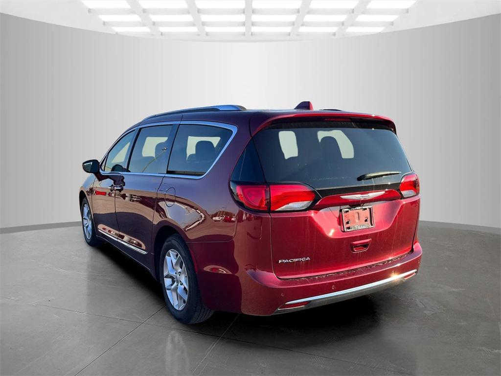 used 2019 Chrysler Pacifica car, priced at $18,425