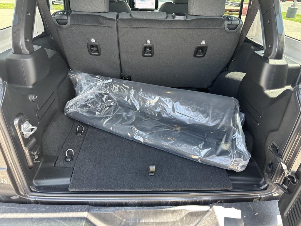 new 2025 Jeep Wrangler car, priced at $56,175
