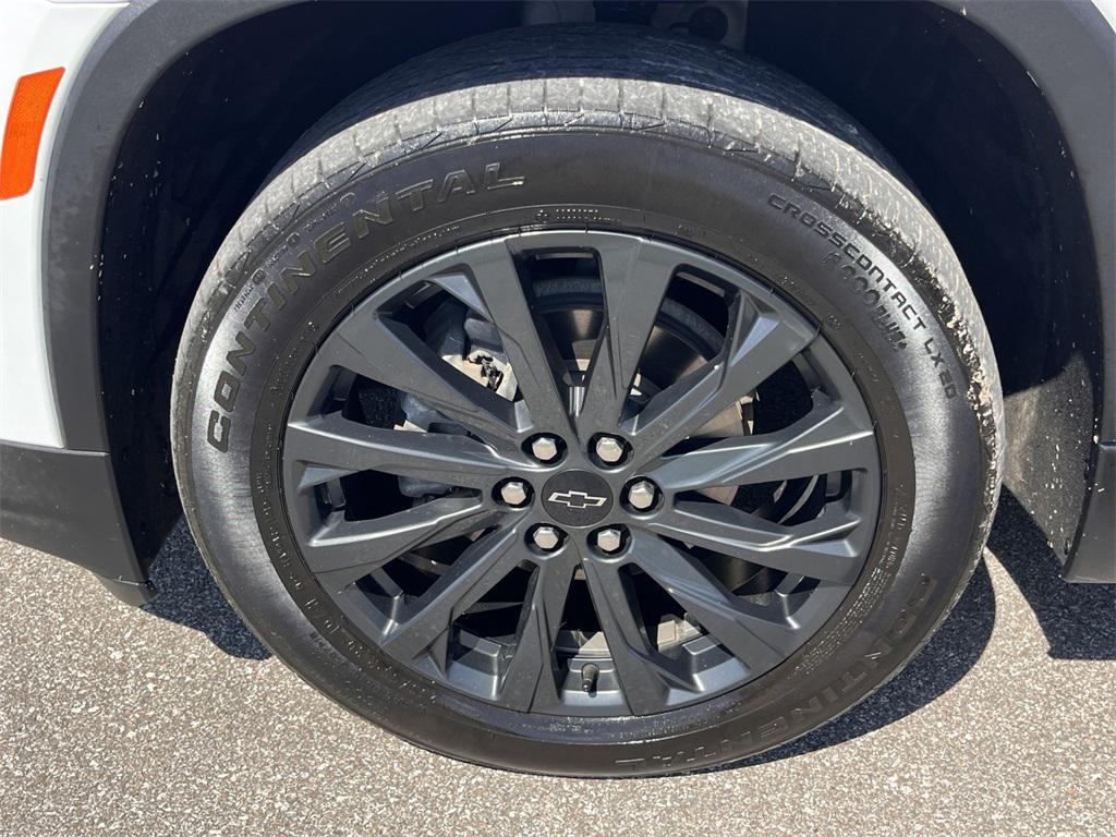 used 2023 Chevrolet Traverse car, priced at $39,958