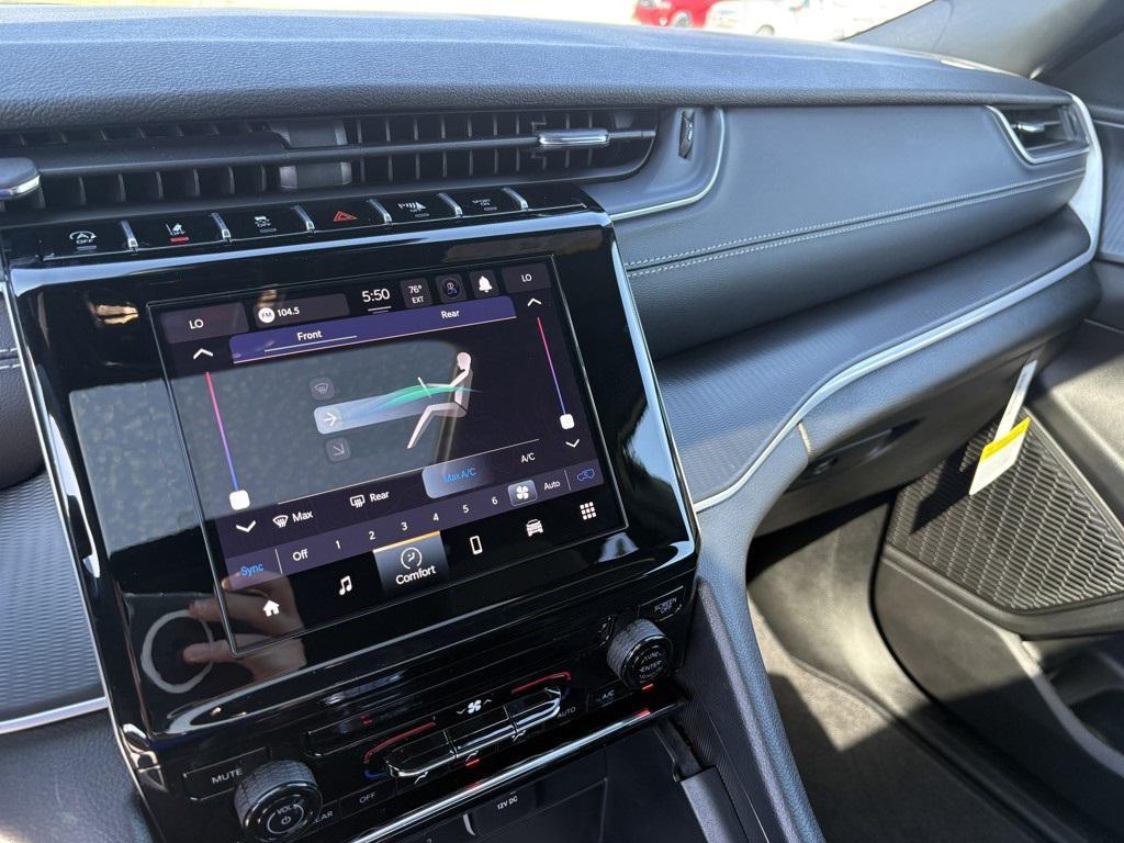 new 2025 Jeep Grand Cherokee L car, priced at $43,918