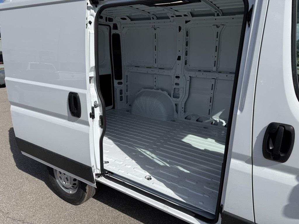 new 2025 Ram ProMaster 1500 car, priced at $50,735