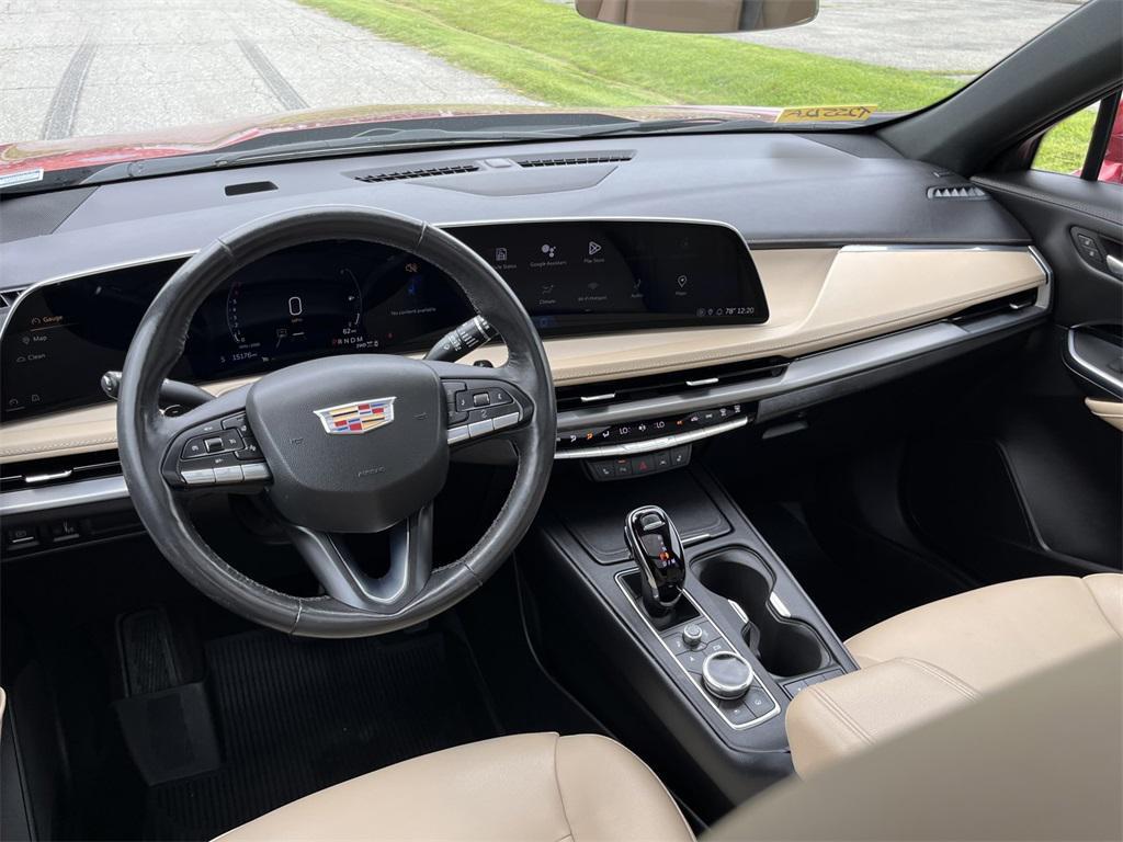 used 2024 Cadillac XT4 car, priced at $37,595