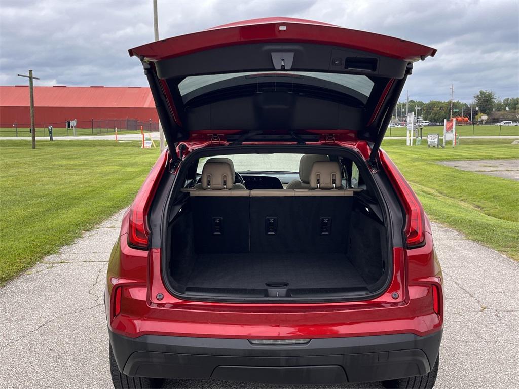 used 2024 Cadillac XT4 car, priced at $37,595