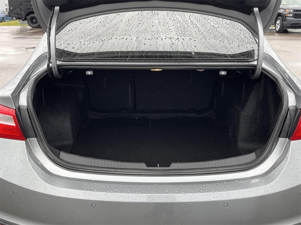used 2024 Chevrolet Malibu car, priced at $25,417