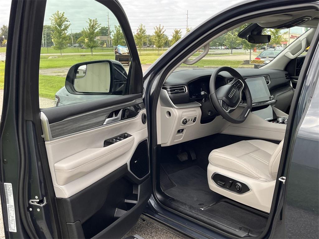 used 2024 Jeep Wagoneer car, priced at $69,495