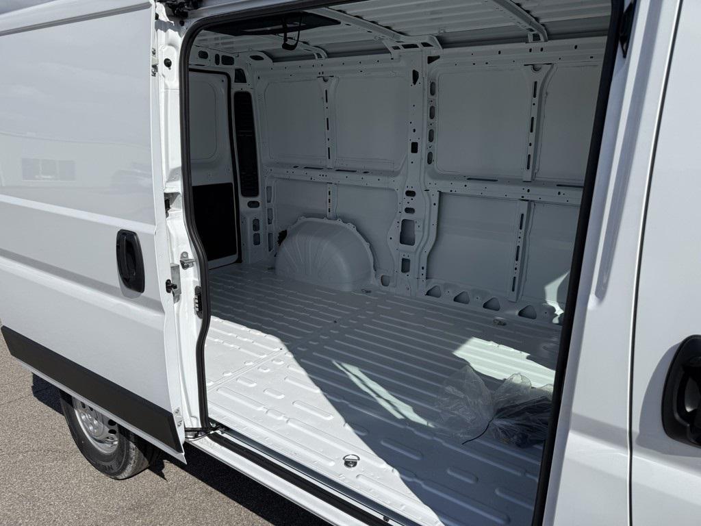 new 2025 Ram ProMaster 1500 car, priced at $50,435