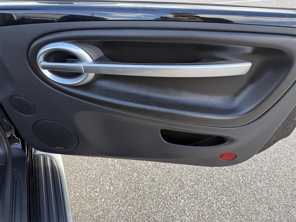 used 2005 Chevrolet SSR car, priced at $32,995