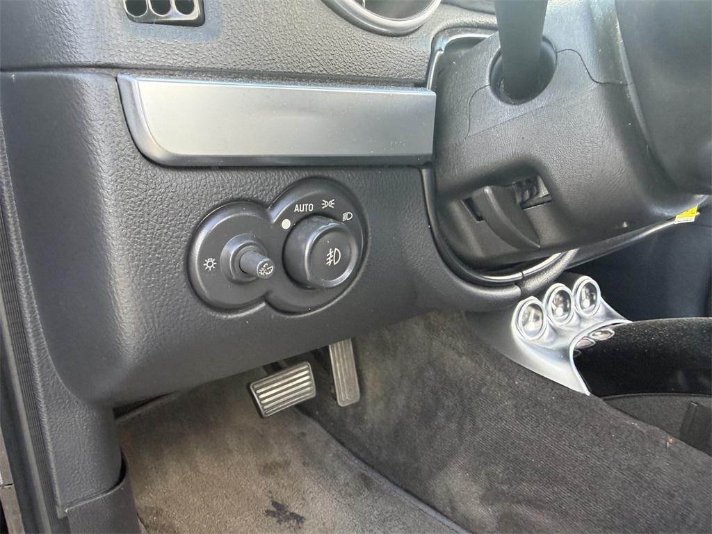 used 2005 Chevrolet SSR car, priced at $32,995