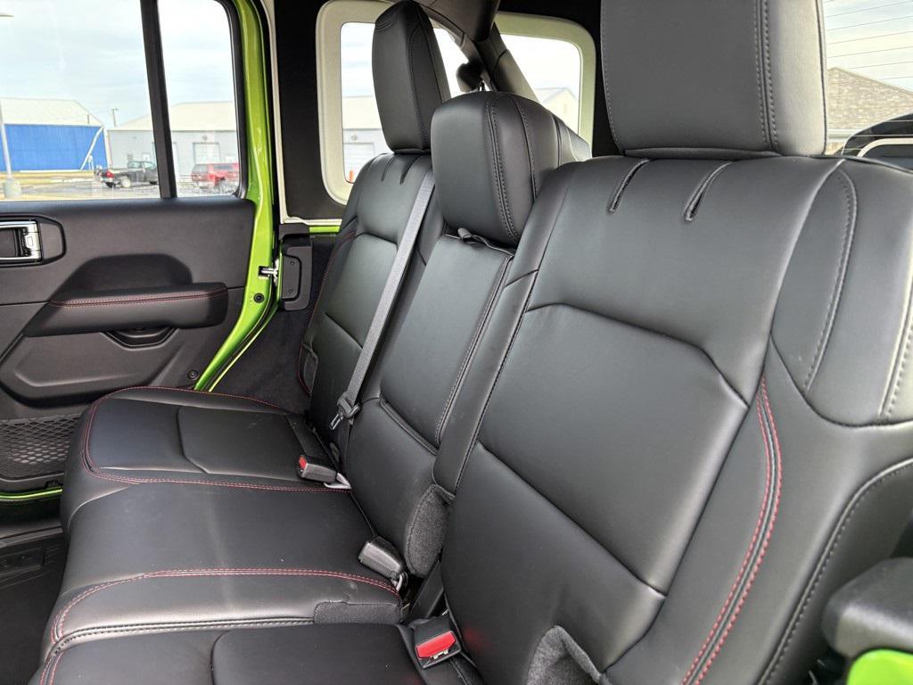 new 2025 Jeep Wrangler car, priced at $67,178