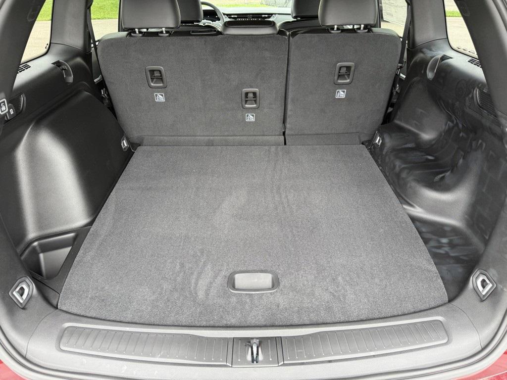 new 2025 Jeep Grand Cherokee car, priced at $55,985