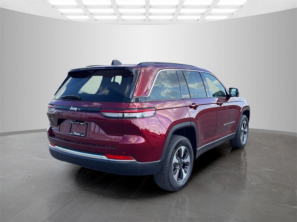 used 2024 Jeep Grand Cherokee car, priced at $34,440