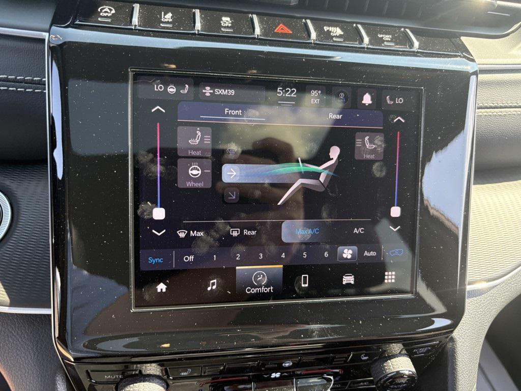 new 2025 Jeep Grand Cherokee L car, priced at $51,370