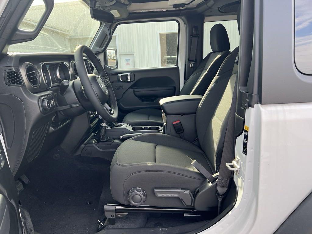 new 2023 Jeep Wrangler car, priced at $40,738