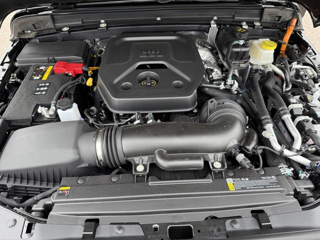 new 2025 Jeep Wrangler car, priced at $55,335