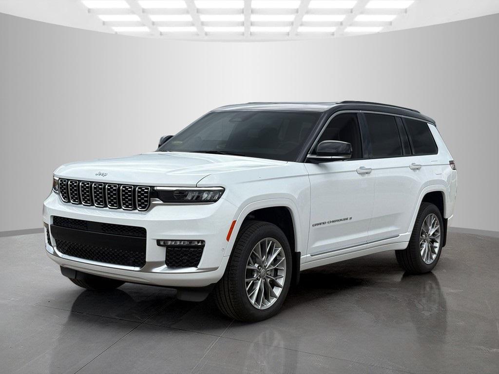 new 2025 Jeep Grand Cherokee L car, priced at $62,980