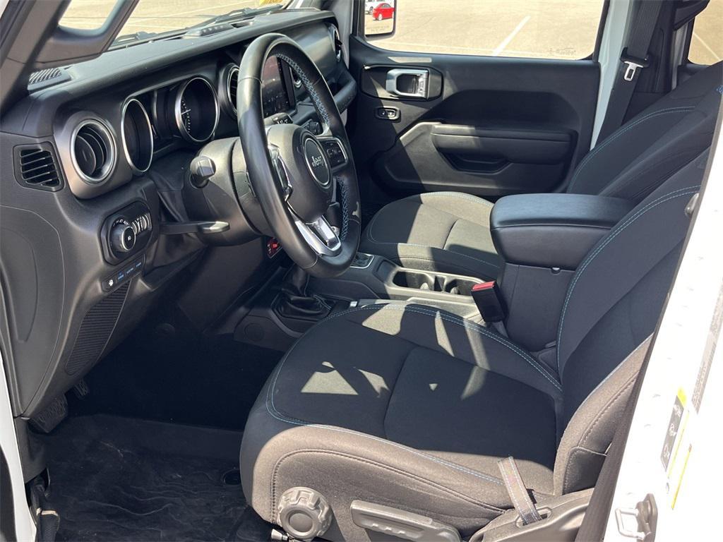 used 2022 Jeep Wrangler Unlimited car, priced at $38,995