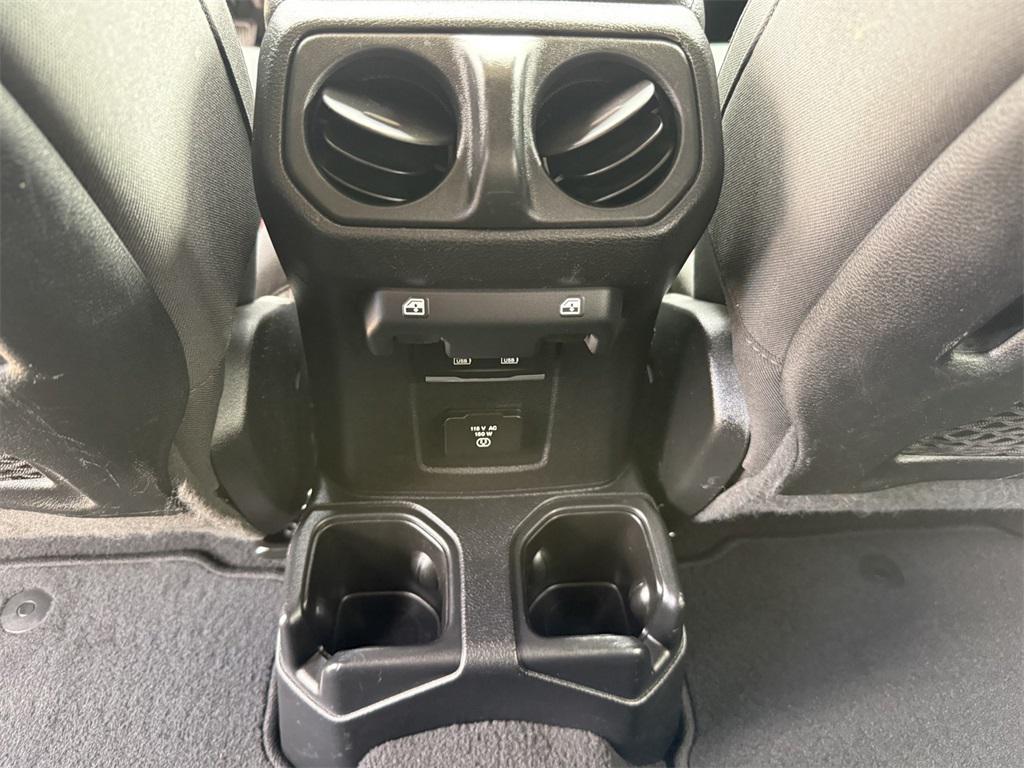 used 2021 Jeep Wrangler Unlimited car, priced at $37,925