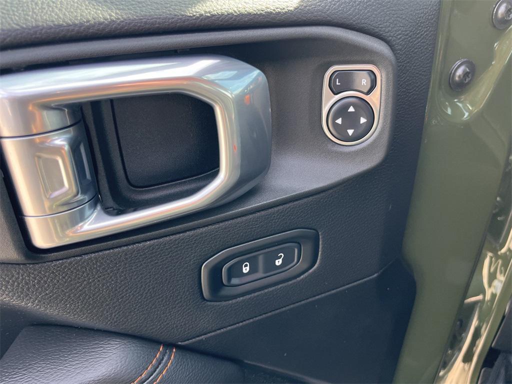 used 2021 Jeep Gladiator car, priced at $42,595