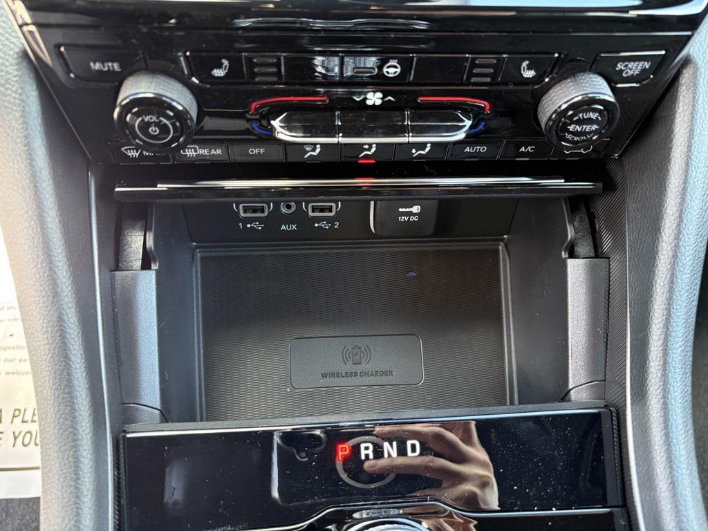 new 2025 Jeep Grand Cherokee L car, priced at $46,472