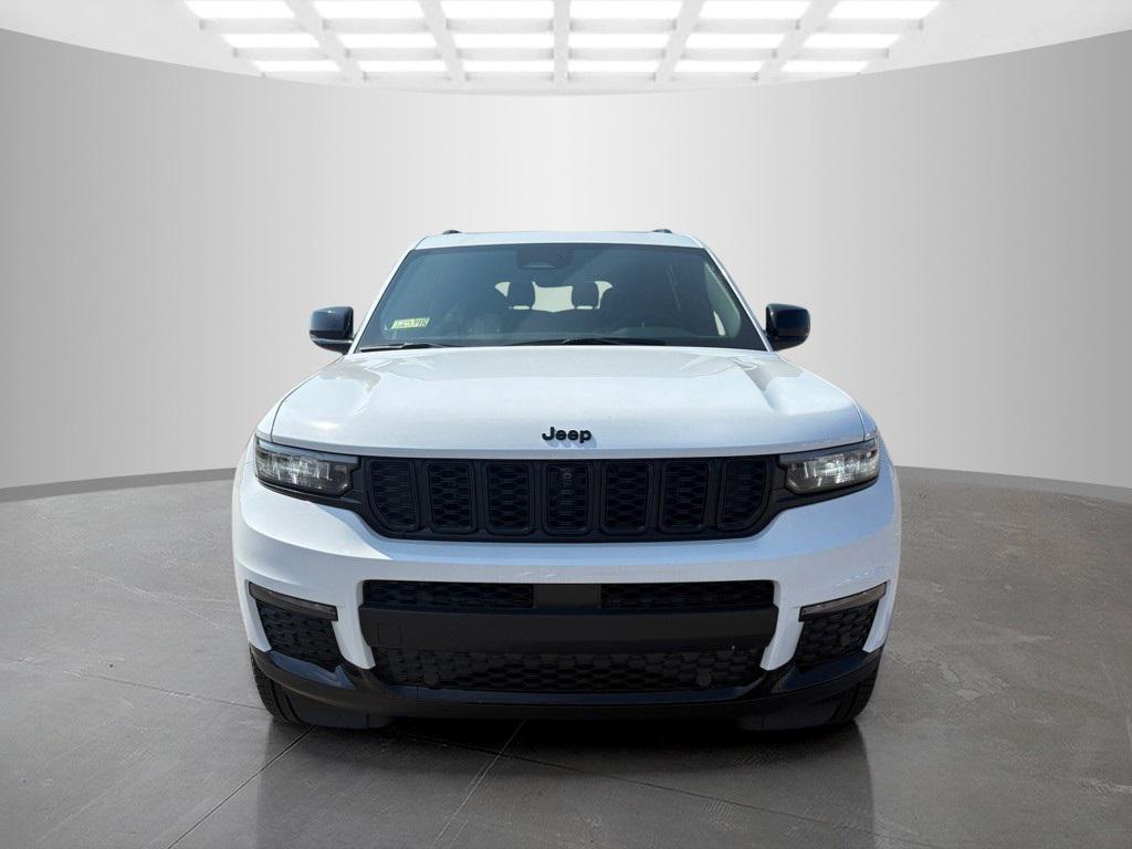 new 2025 Jeep Grand Cherokee L car, priced at $56,317