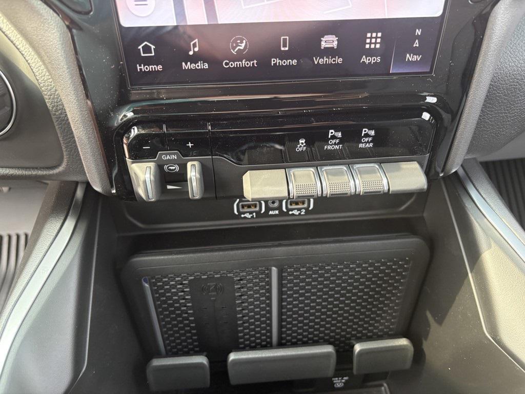 new 2025 Ram 1500 car, priced at $62,030