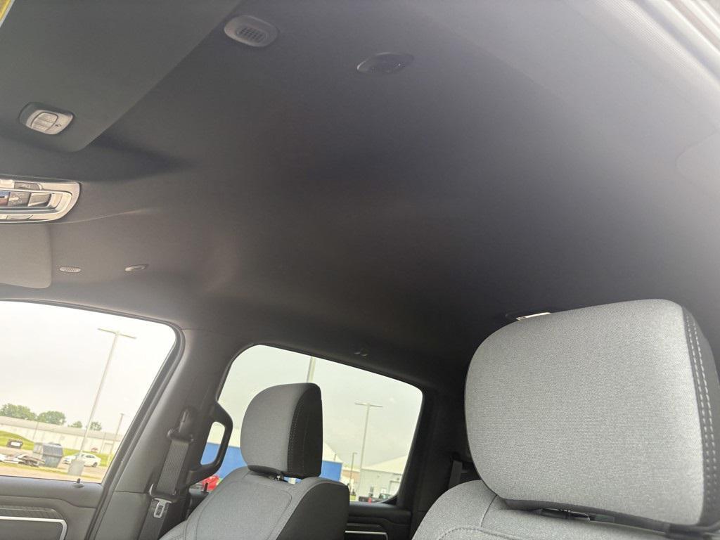 new 2025 Ram 1500 car, priced at $62,030