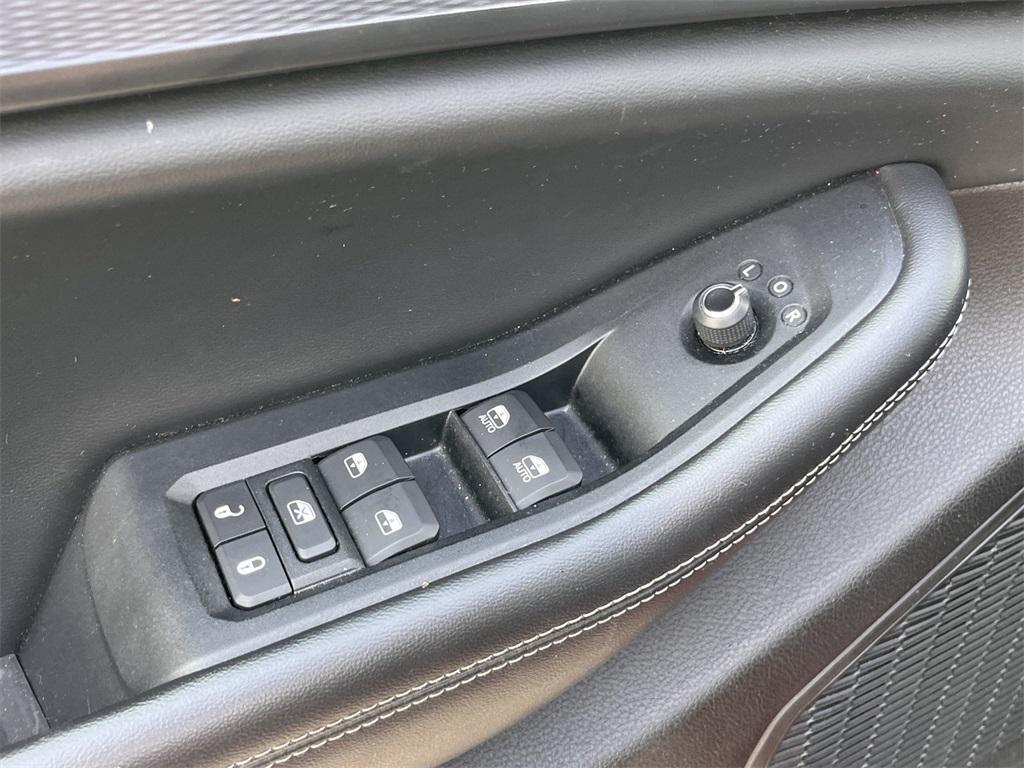 used 2024 Jeep Grand Cherokee car, priced at $31,940