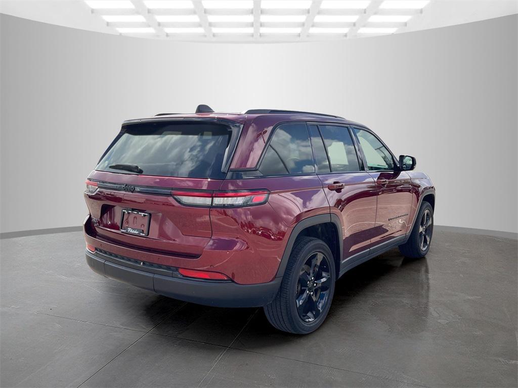 used 2024 Jeep Grand Cherokee car, priced at $31,940