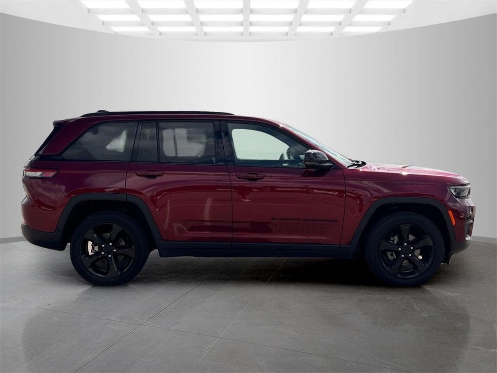 used 2024 Jeep Grand Cherokee car, priced at $31,940