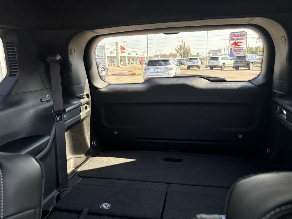new 2025 Jeep Grand Cherokee L car, priced at $48,230