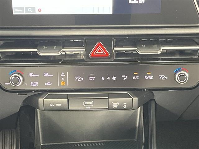 new 2025 Kia Niro car, priced at $30,158
