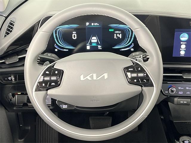 new 2025 Kia Niro car, priced at $30,158