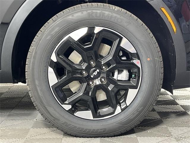 new 2025 Kia Sorento car, priced at $35,772