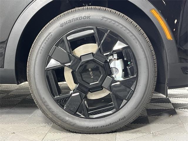 new 2026 Kia Sportage Hybrid car, priced at $35,025