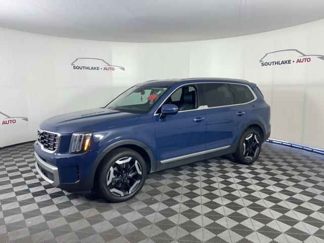 used 2023 Kia Telluride car, priced at $32,898