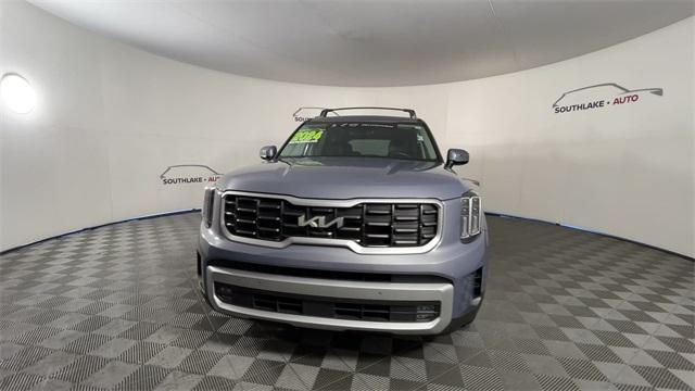 used 2024 Kia Telluride car, priced at $41,498