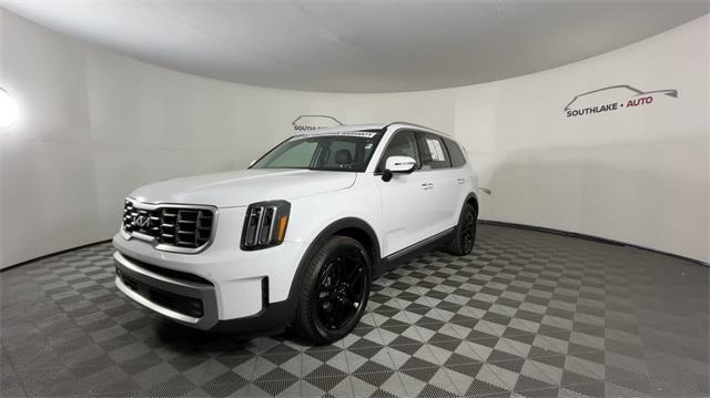 used 2023 Kia Telluride car, priced at $43,719