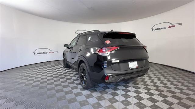 new 2025 Kia Sportage car, priced at $33,172