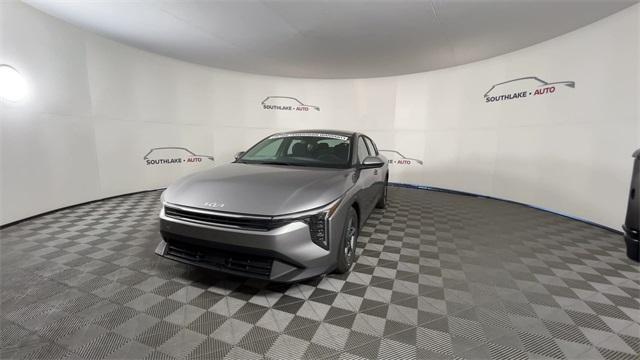 new 2025 Kia K4 car, priced at $23,202