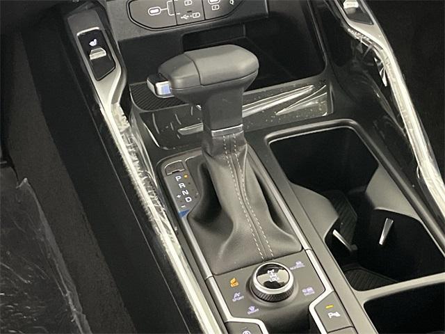 new 2025 Kia Sorento car, priced at $40,038