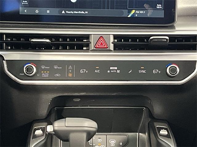 new 2025 Kia Sorento car, priced at $35,492
