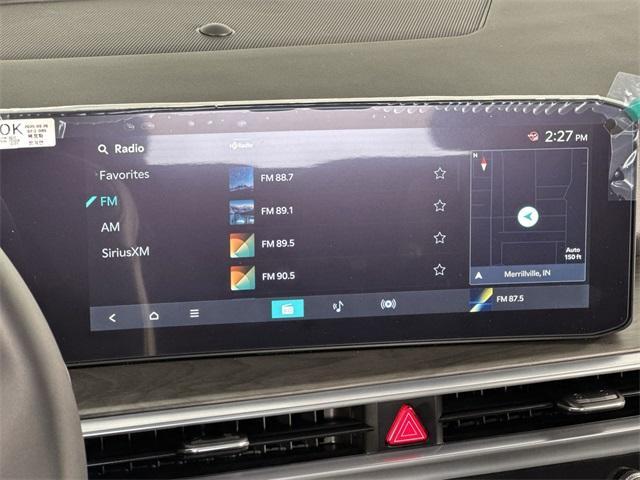 new 2025 Kia Sorento car, priced at $40,981
