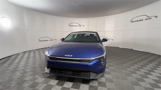 new 2025 Kia K4 car, priced at $22,702