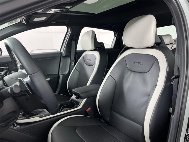 new 2025 Kia K4 car, priced at $25,714