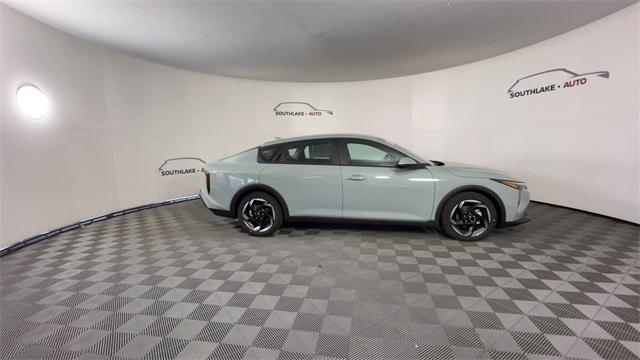 new 2025 Kia K4 car, priced at $22,682