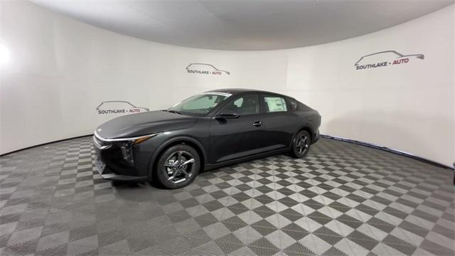 new 2025 Kia K4 car, priced at $22,202
