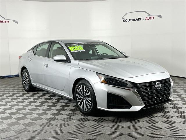 used 2023 Nissan Altima car, priced at $23,997