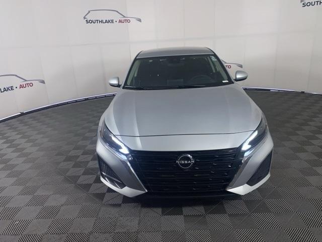 used 2023 Nissan Altima car, priced at $24,998
